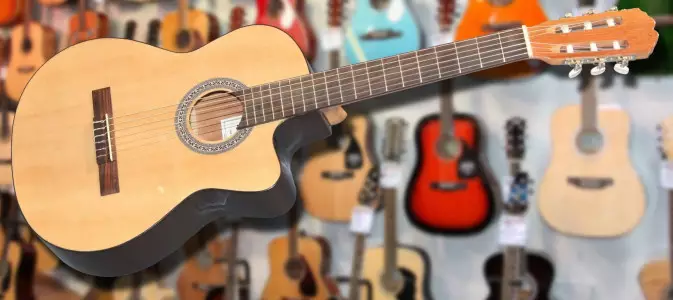 قیمت و خرید گیتار آدمیرا sara